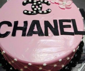 40 V Chanel